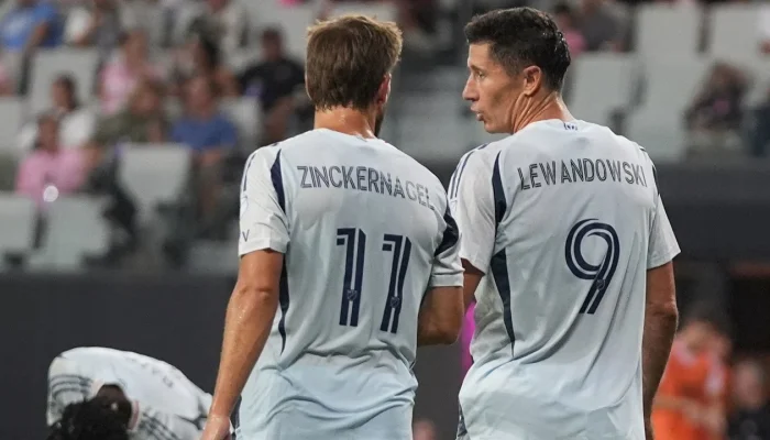Lewandowski Bersinar di Debut Kandang Chicago Fire, Mampukah Ikuti Jejak Messi di MLS?
