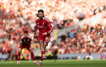 Liverpool Kena Comeback, Andoni Iraola Wajib Benahi Lini Pertahanan