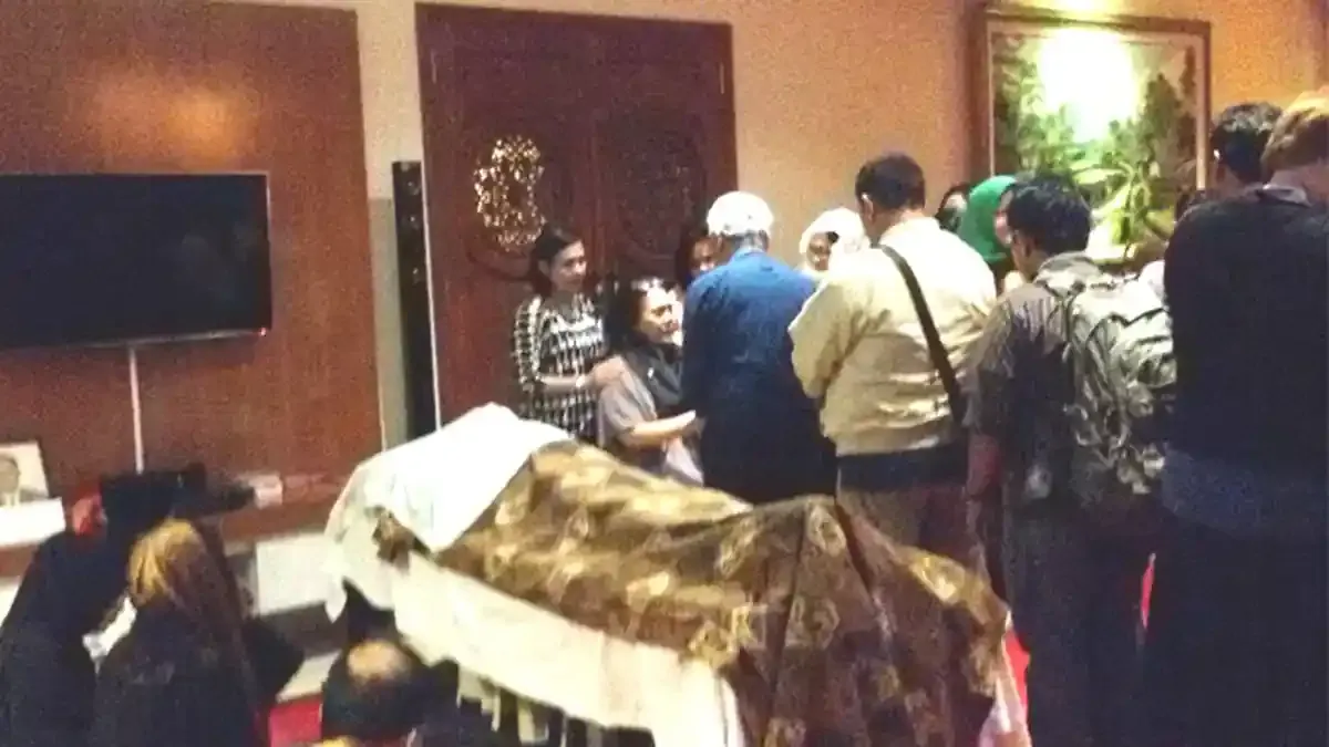 Melly Lee Berduka: Ayahanda Meninggal Dunia, Dangdut Academy 8 Terus Bergulir