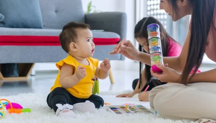 Mengenal Babysitter: Fakta dan Tips Memilih Pengasuh yang Tepat