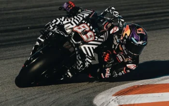 MotoGP Inggris 2026: Jorge Martin Rebut Pole, Aprilia Dominasi
