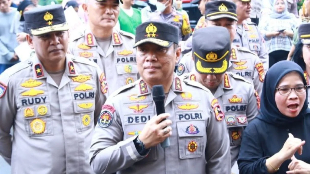 Mutasi Polri: Pergantian Kapolri dan Pejabat Lainnya, Apa yang Terjadi?