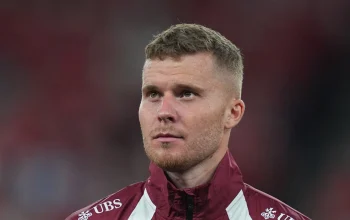 Nico Elvedi Siap Bergabung dengan Leeds United Setelah Kesepakatan £8,5 Juta