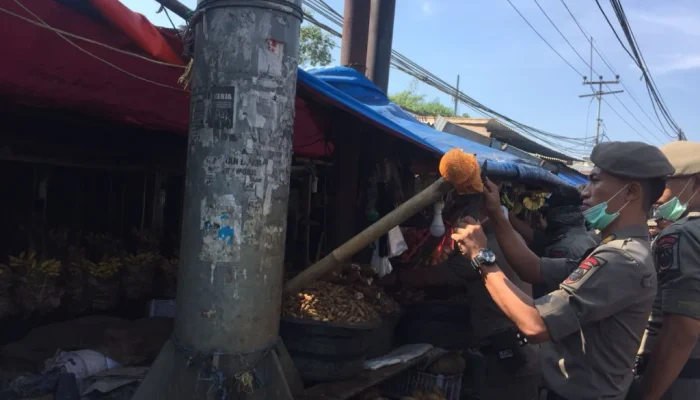 Pasar Cisalak Depok Mengalami Penataan, Ratusan Lapak Ilegal Dibongkar
