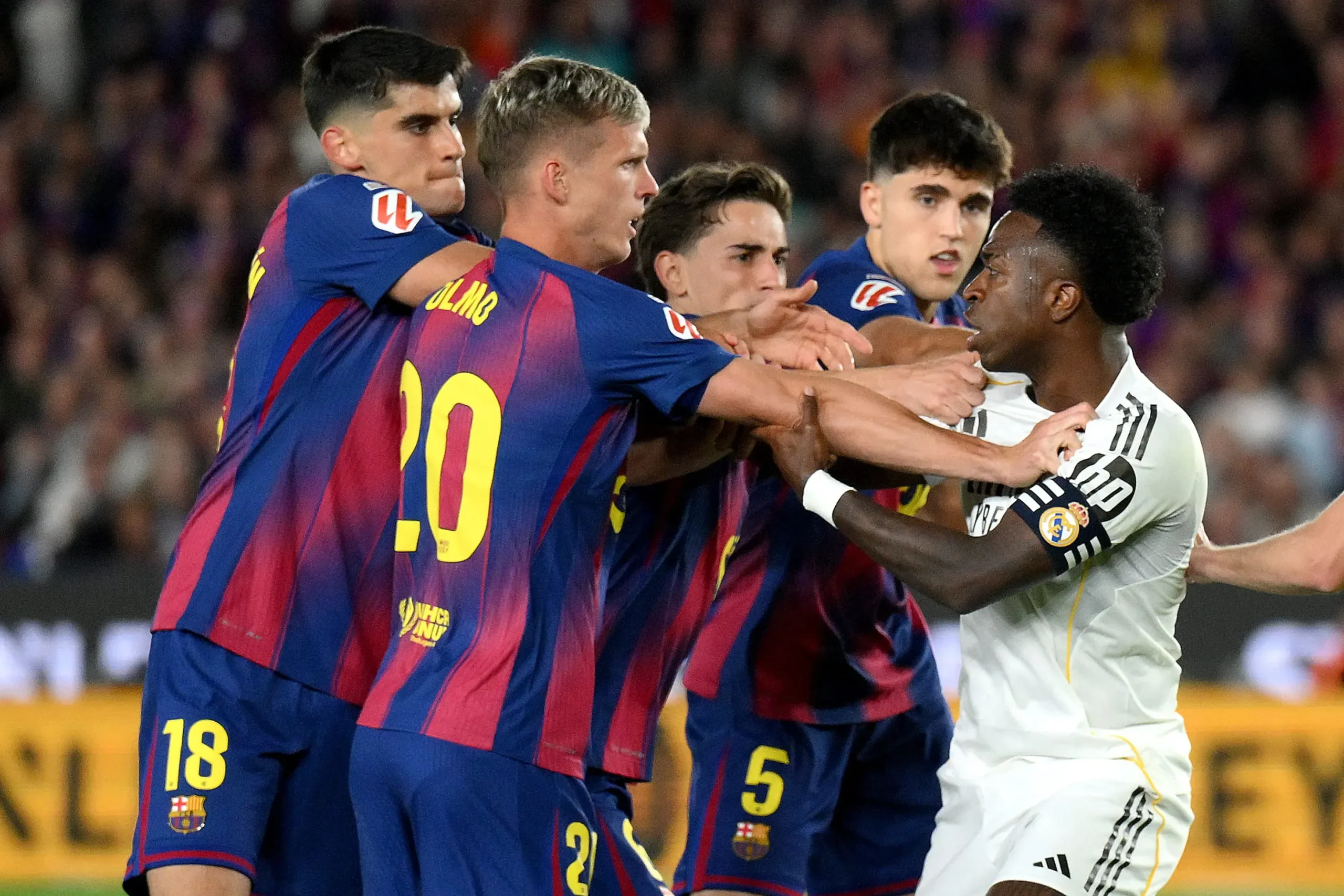Pau Torres dan Barcelona Incar Gelar La Liga Ketiga Berturut-Turut