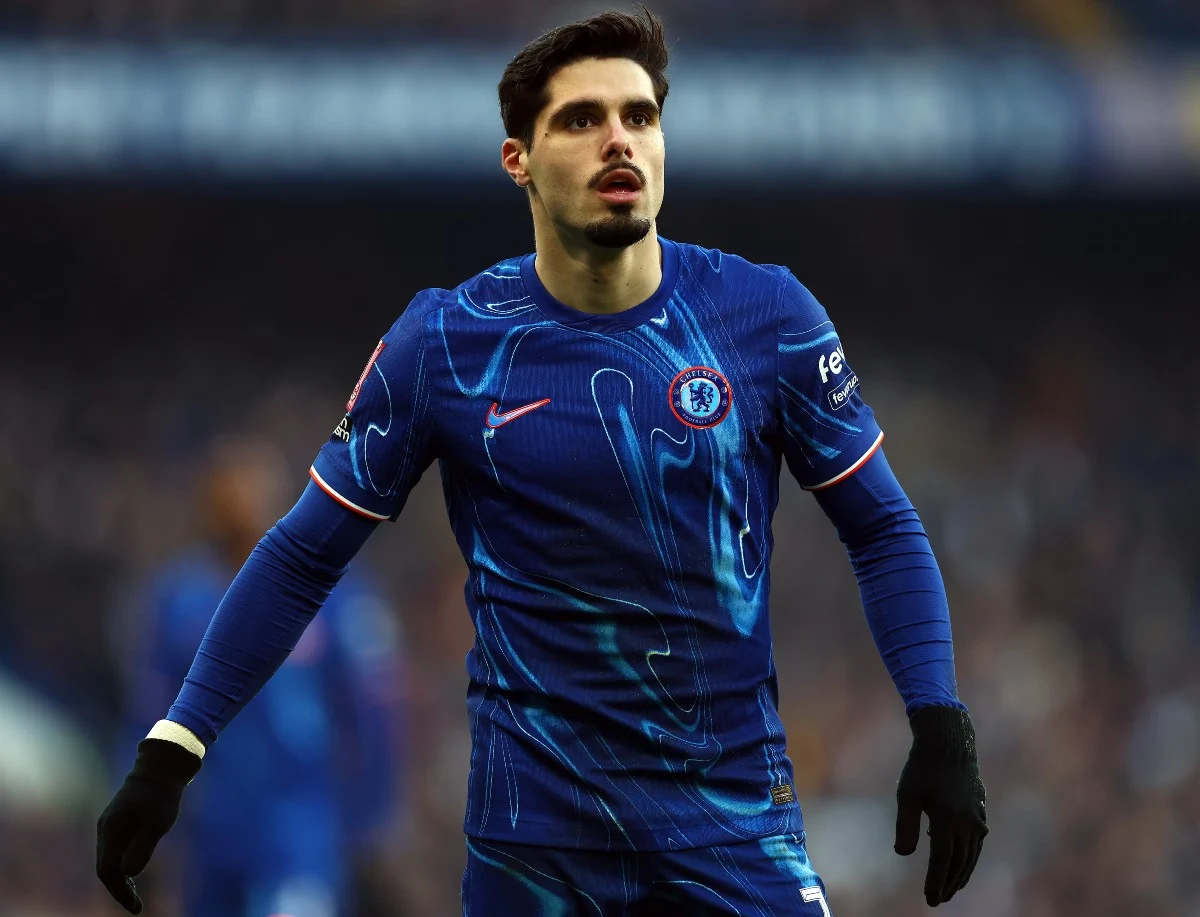 Pedro Neto Siap Tinggalkan Chelsea untuk Al Hilal Sementara Joao Cancelo Ingin Kembali ke Barcelona