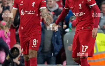 Perselisihan di Liverpool: Curtis Jones dan Dominik Szoboszlai Bertengkar Usai Kemenangan atas Wrexham