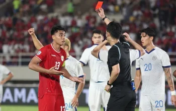 Pertandingan Sengit: Kontroversi Kartu Merah Song Ui-Young di Piala AFF 2026