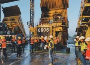 PTRO Berhasil Mengantongi Kontrak Tambang Batu Bara Senilai Rp9,3 Triliun, IHSG Tumbuh 1,69%