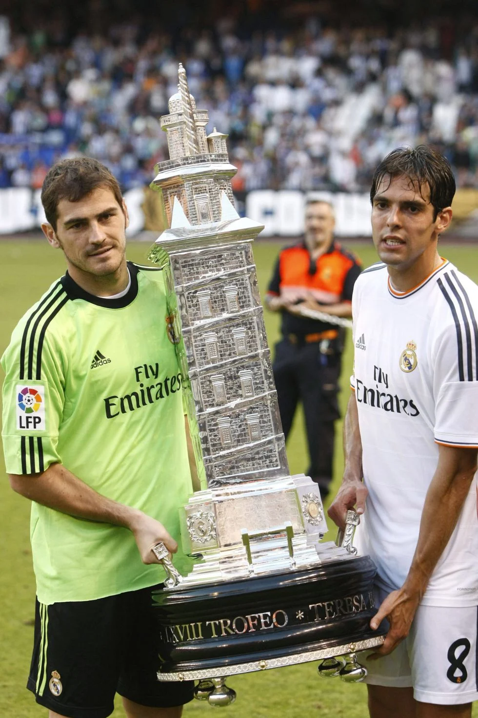 Real Madrid Hadapi Deportivo La Coruña di Trofeo Teresa Herrera