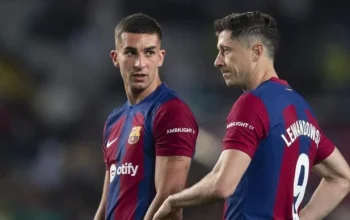 Robert Lewandowski dan Ferran Torres: Dua Striker yang Berbeda Nasib