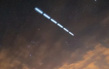 Roket SpaceX Tabrak Bulan: Dampak dan Penjelasan Ilmiah