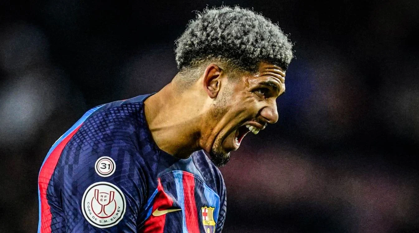Ronald Araujo Resmi Bergabung dengan Liverpool, Apa yang Membuatnya Memilih Klub Merah?