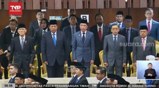 Sidang Tahunan MPR: Jokowi Hadir, SBY Absen, dan Posisi PDIP