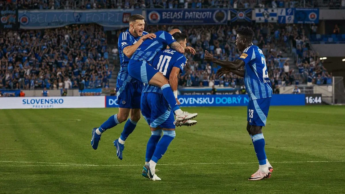 Slovan Bratislava Siap Menghadapi Iberia 1999 di Leg Kedua Kualifikasi Liga Champions UEFA