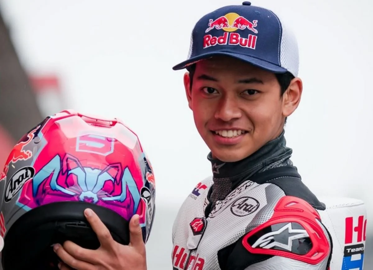 Veda Ega Pratama Tampil Impresif di Moto3 Inggris 2026, Bidik Pole Position!