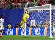 Vozinha Bergabung dengan Colo-Colo: Kiper Cape Verde Membuat Sejarah di Chili