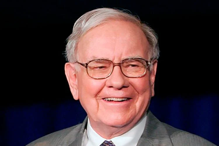 Warren Buffett Donasikan Saham Bernilai $6 Miliar dan Mengubah Strategi Investasi Berkshire Hathaway