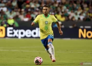 Yan Couto Resmi Bergabung dengan Como 1907: Bek Kanan Brasil Siap Membantu Tim di Liga Italia